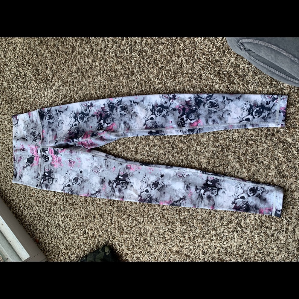 Lululemon wunder under leggings EUC